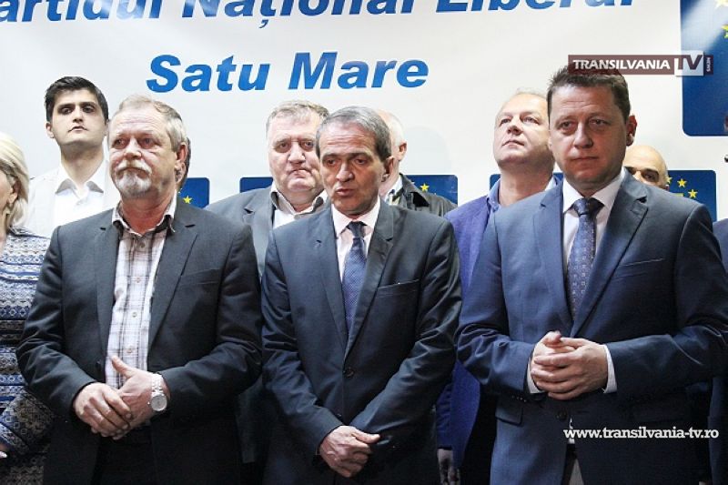 Adrian Albu candidează la şefia PNL Satu Mare