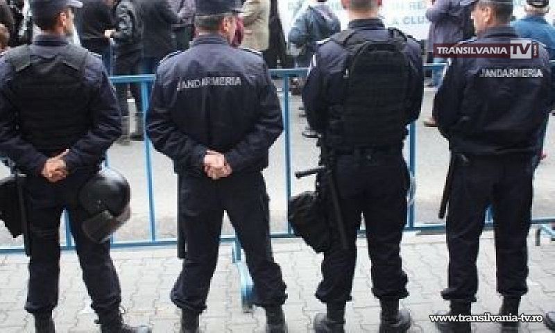 Peste 130 de jandarmi asigură ordinea publică la evenimentele din week-end