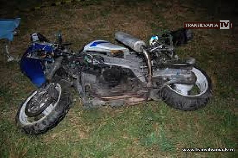 Un oșan s-a răsturnat cu o motocicletă furată din Anglia