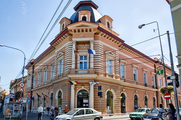 Chirie uriașă, condiții mizerabile la Biblioteca Județeană.