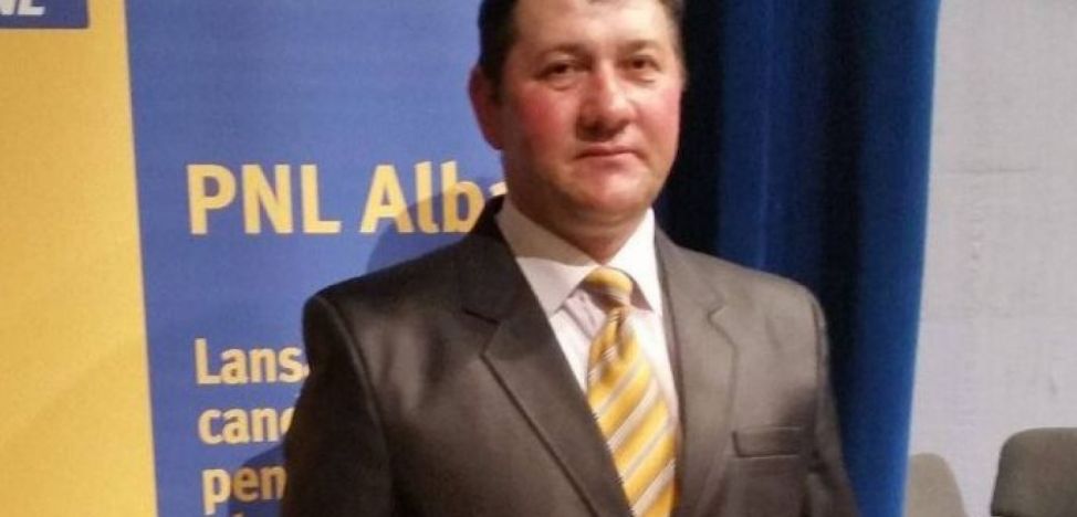 Primarul comunei Vintu de Jos retinut pentru delapidare si uz de fals!