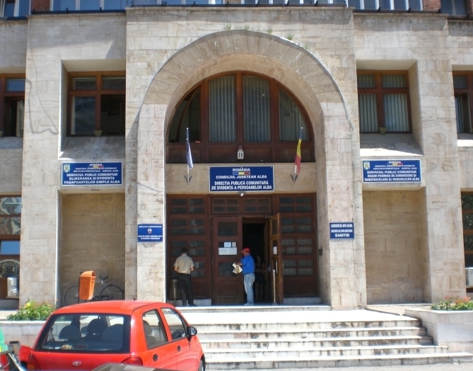 Noi măsuri la Serviciului Public Comunitar Regim Permise de Conducere și Înmatriculare a Vehiculelor Alba și a Serviciului Public Comunitar de Pașapoarte Alba.