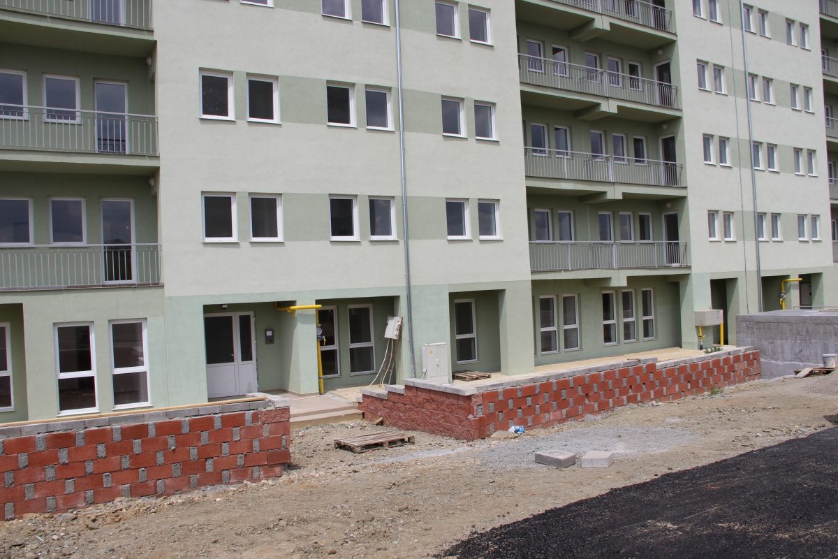 Au fost realizate rețele de utilități în cartierul zălăuan Dealul Morii, la blocurile ANL