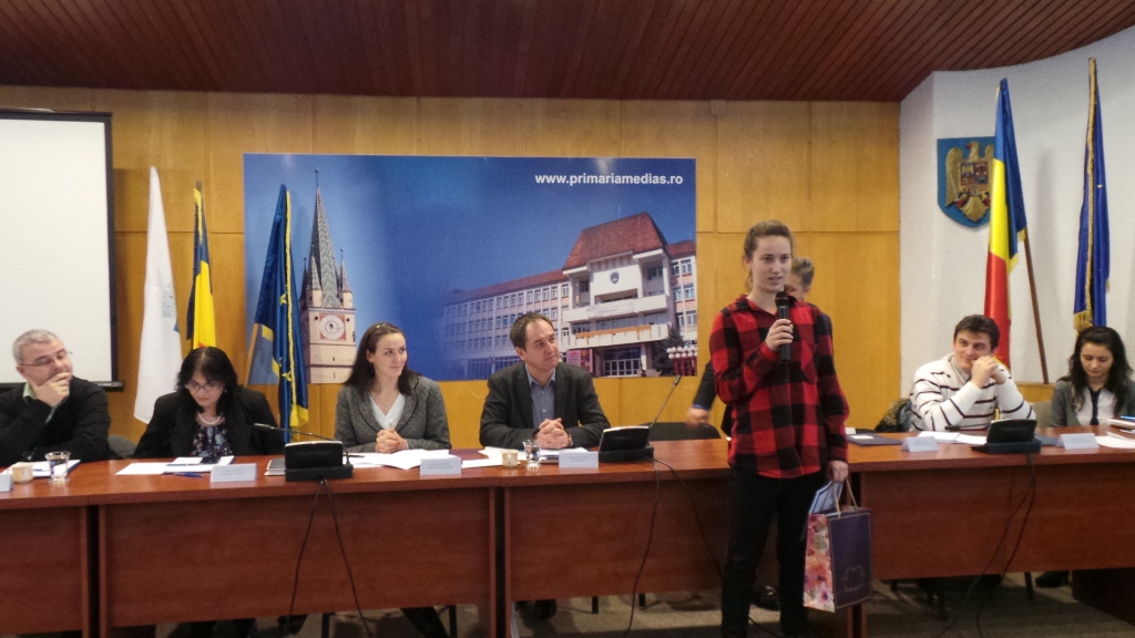 Jucătoarea de tenis de masă Andreea Dragoman, cel mai tânăr cetățean de onoare al municipiului Mediaș