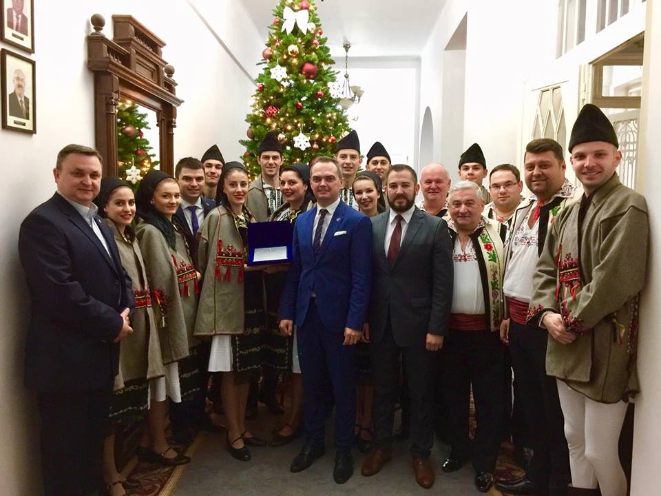 Ansamblul ”Mărțișorul” Cluj-Napoca a primit distincția “Onoare pentru Cluj”