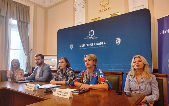 Zilele Art Nouveau la Oradea: spectacol inedit de muzică, balet și lumini, proiecție de filme, artă stradală, tururi ghidate