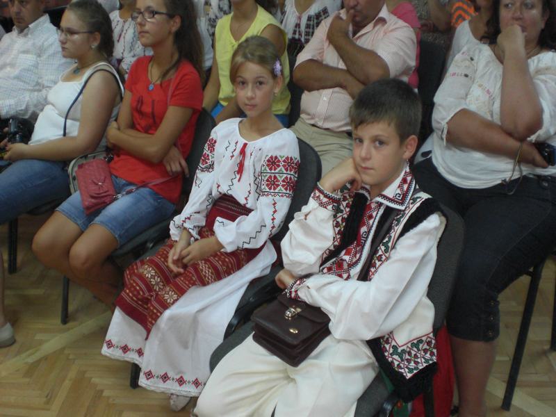 O delegație de elevi și profesori din Republica Moldova și Transnistria a vizitat Becleanul (GALERIE FOTO)