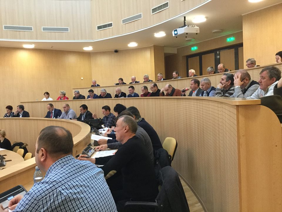 CJ Sibiu organziează dezbateri publice privind conținutul ghidurilor de finanțare din domeniile tineret, cultură și comunitate