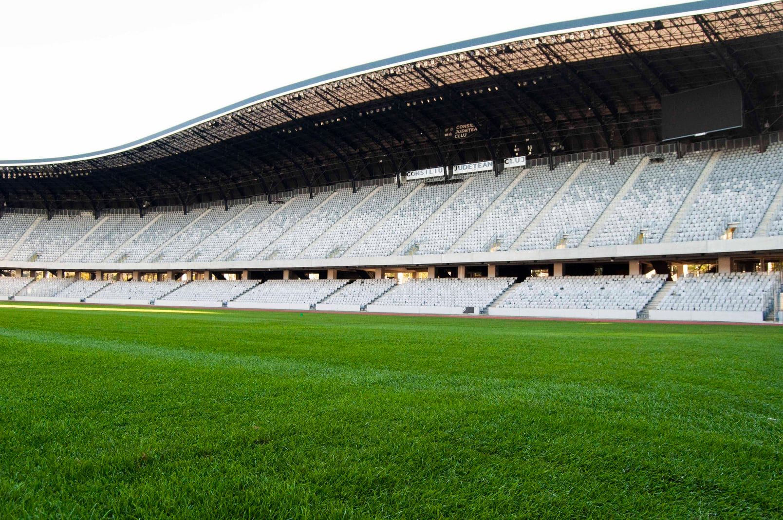 Peste 2,5 milioane pe spectatori au fost pe Cluj Arena de la inaugurare