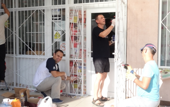 Acţiune de voluntariat a angajaţilor ASCO Oradea la Creşa nr. 5