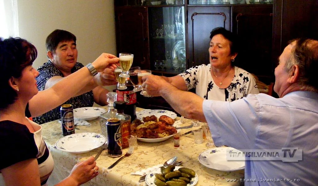 Satul cu prieteni pe viaţă (VIDEO-Galerie FOTO)