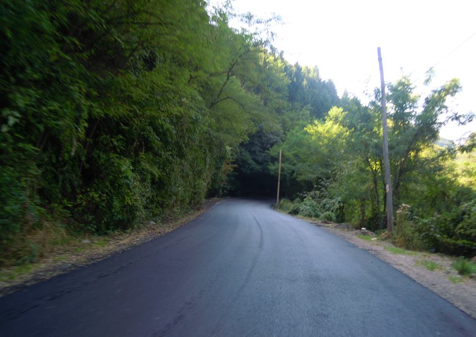 Lucrări de investiţii reluate pe drumul judeţean Someşu Rece – Gura Râşca