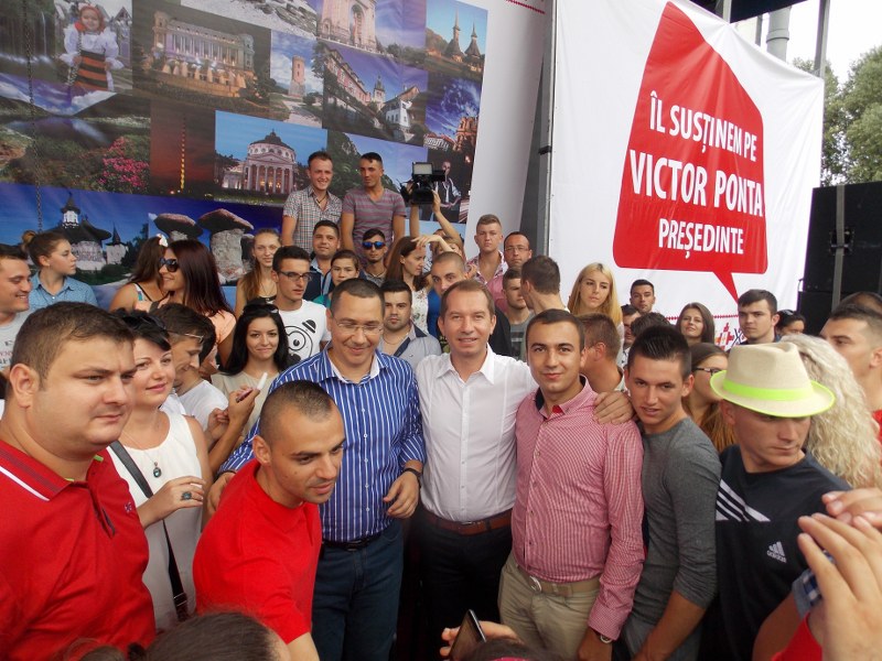 Bogdan Ivan: ,,Noi, tinerii, nu avem niciun motiv să nu îl susținem pe Victor Ponta”