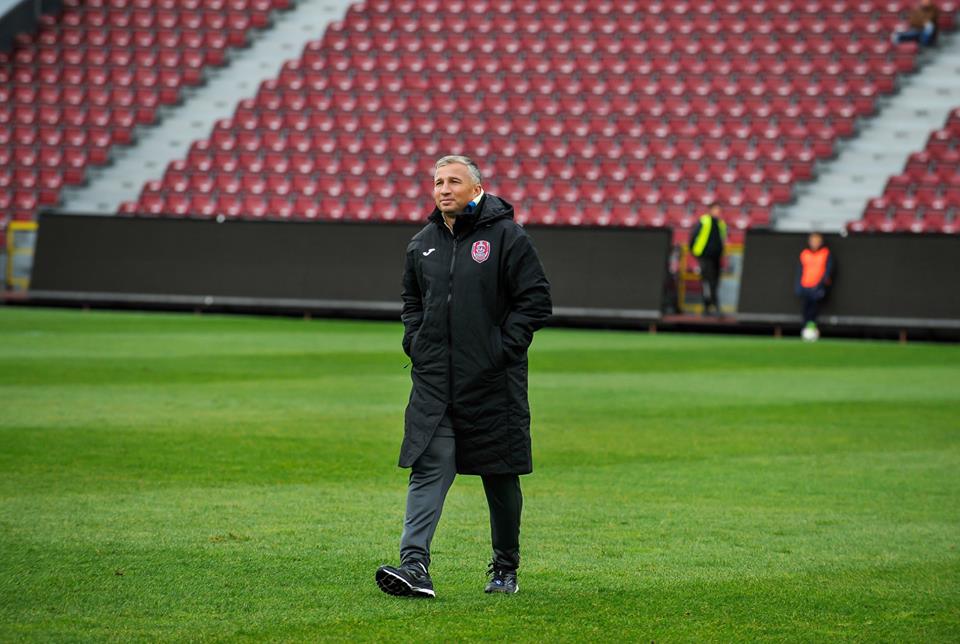 Dan Petrescu și-a prelungit contractul cu CFR Cluj