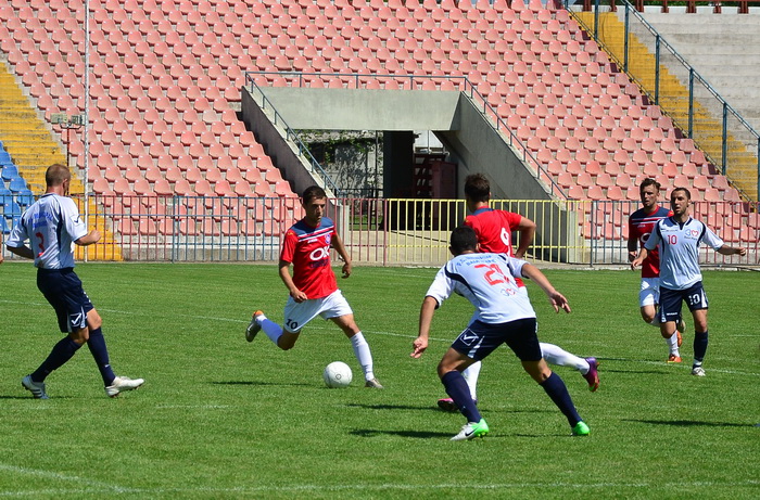 Egal cu liderul: Naţional Sebiş – FCM Baia Mare 1-1