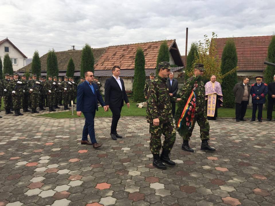 Manifestări prilejuite de Ziua Armatei, la Sebeș