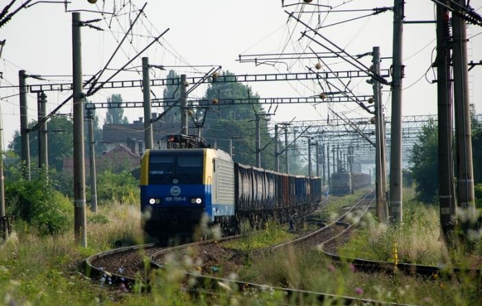 Calea ferată Hațeg – Subcetate, scoasă la licitație