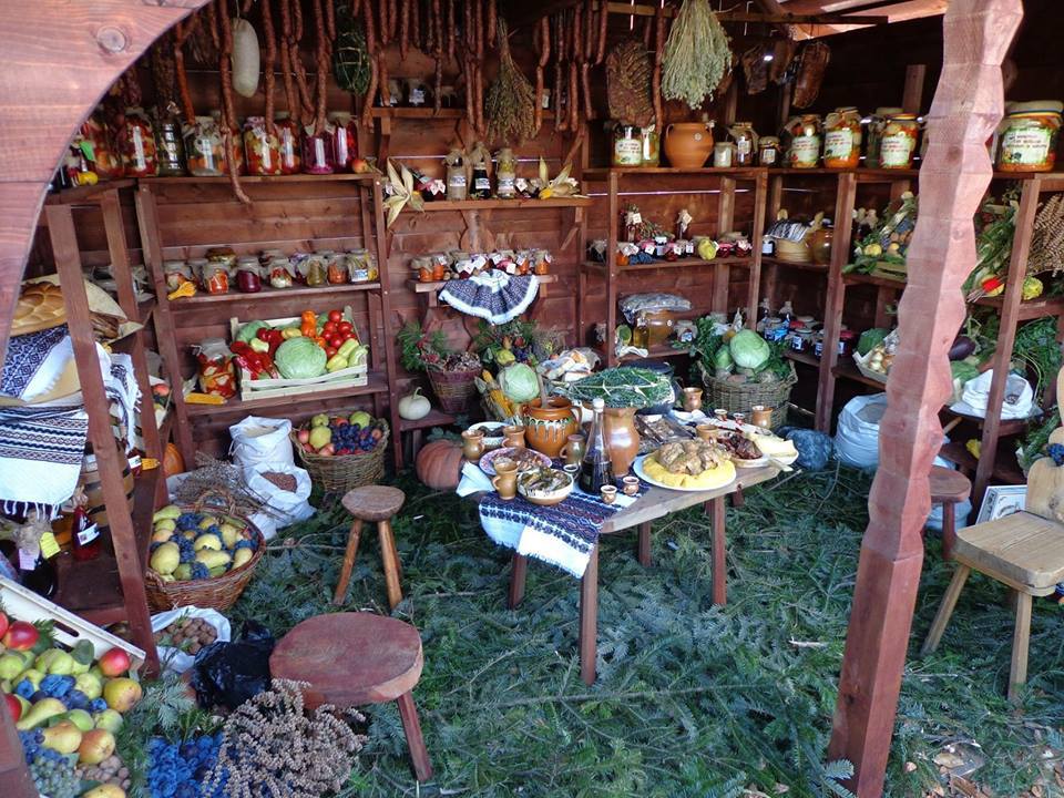 Prima ediție a Târgului de toamnă „Gustă din Bucovina și Ardeal”, la Cluj Napoca