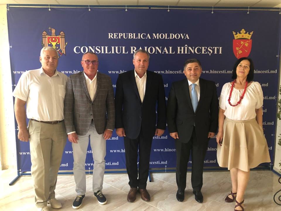 Județul Cluj sprijină financiar raionul Hîncești din Republica Moldova