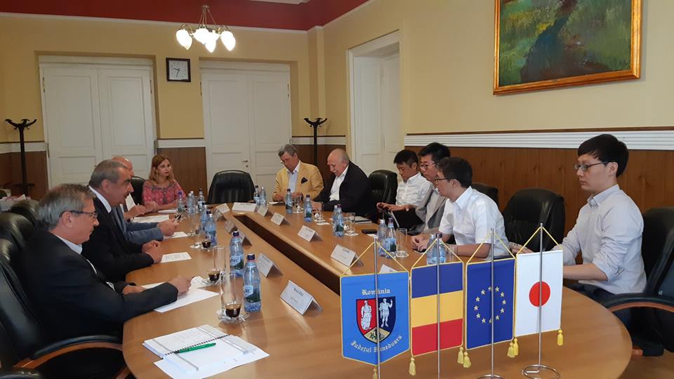 Reprezentanți ai unor companii din Japonia și Coreea de Sud s-au întâlnit cu conducerea Consiliului Județean Hunedoara