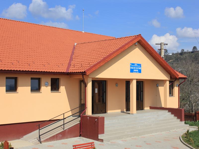 URMENIȘ: Grădiniță, casă de cultură și 7,5 km de drumuri comunale asfaltate