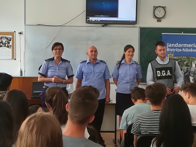 Perioadă de bilanț pentru polițiștii de prevenire din cadrul IPJ Bistrița-Năsăud