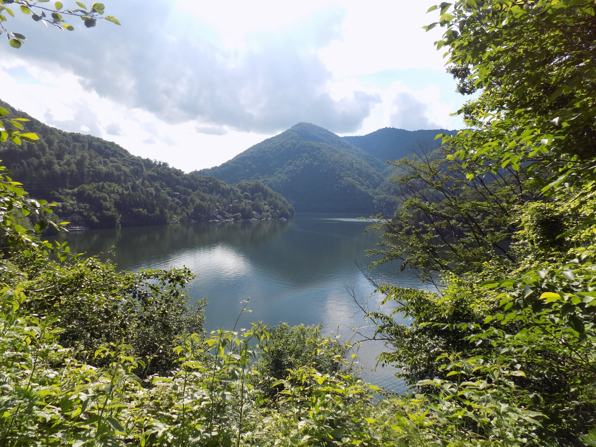 Traseele turistice din Făget și zona Tarnița au fost omologate