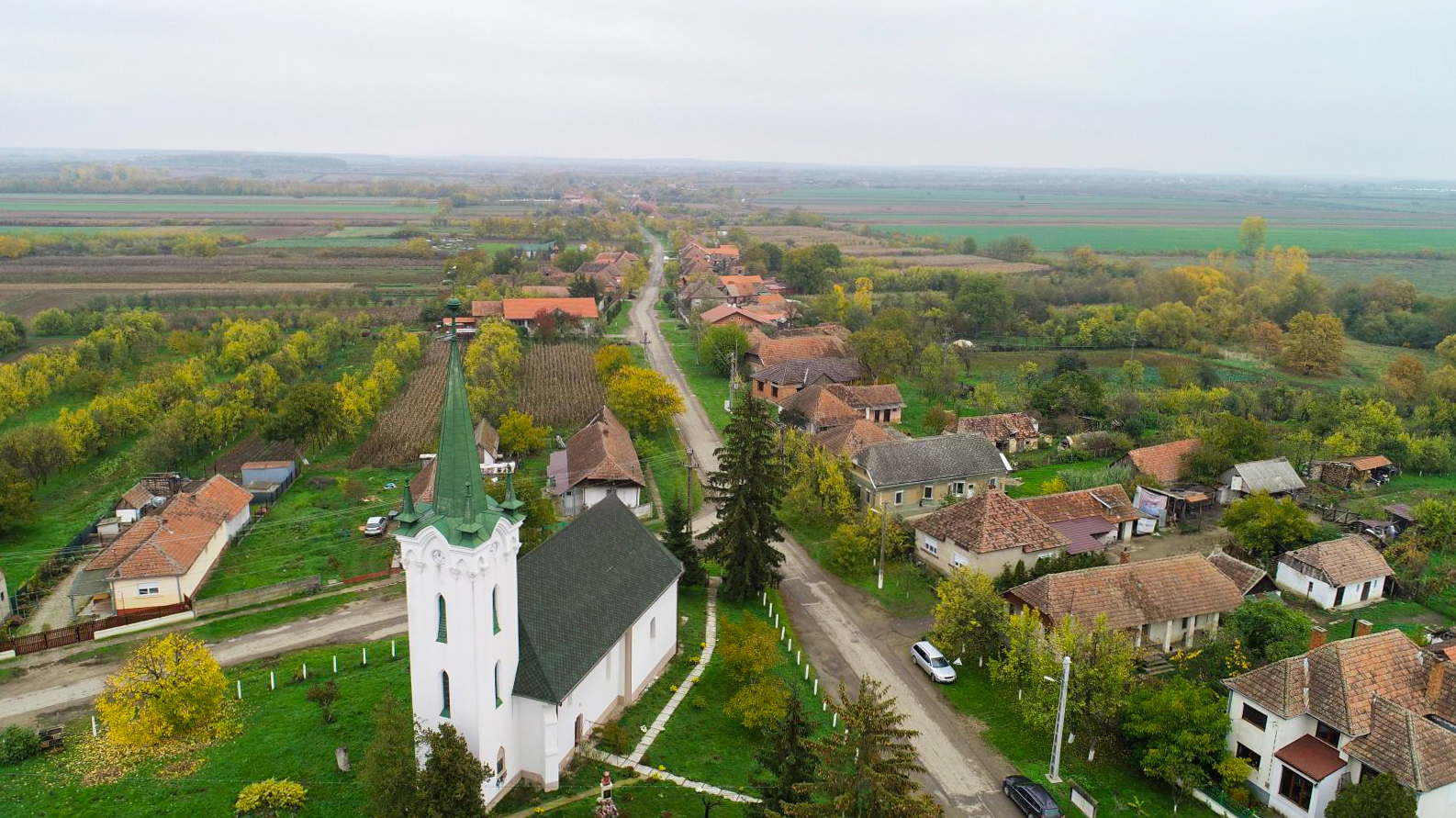 Peste 10.000 de locuitori din comunele Lazuri și Micula se bucură de o rețea modernă de apă și canalizare