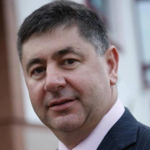 Deva: Primarul Mircia Muntean le răspunde contestatarilor