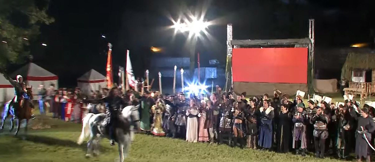 Scene de film la Mormântul lui Mihai Viteazul