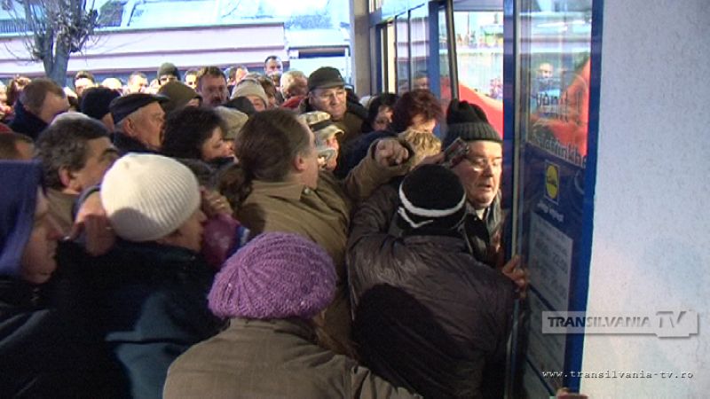 Black friday la romani.(Galerie FOTO)