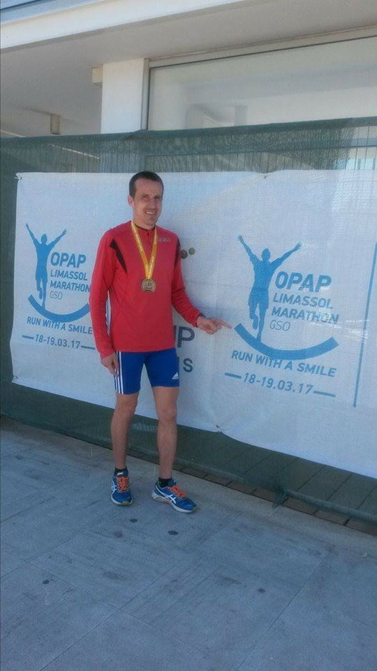 Pompierul salvator Nicolae Bălan, din cadrul Gărzii de Intervenție Prundu Bârgăului, locul 4 la un maraton desfășurat în Cipru