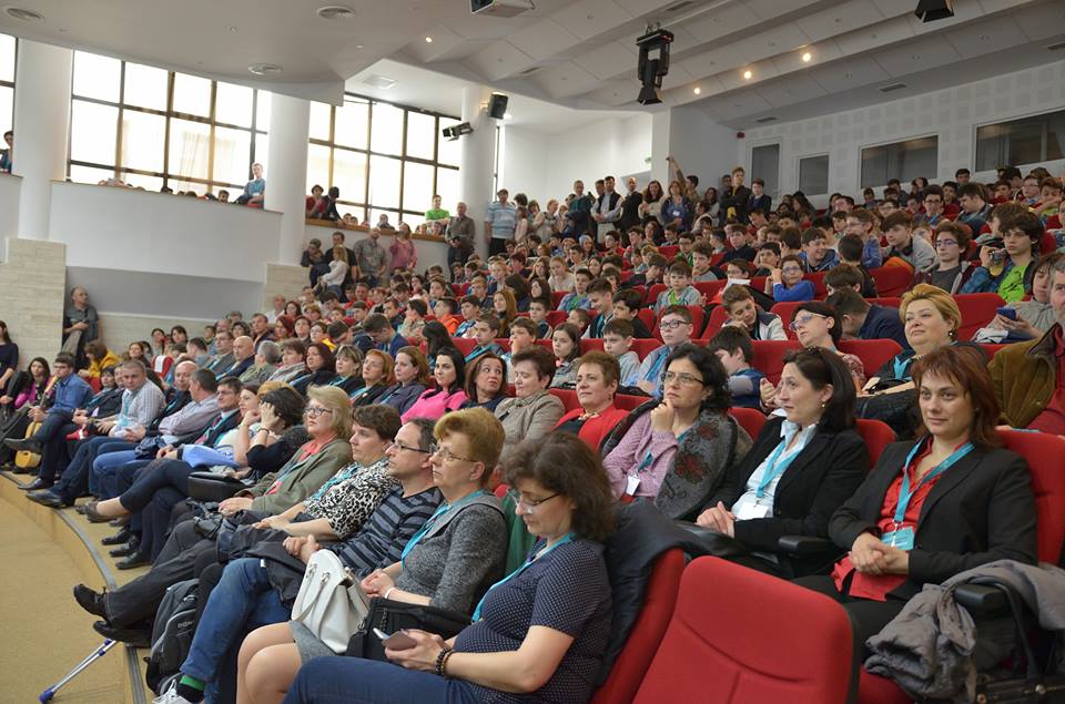 Olimpiada Națională de Informatică pentru gimnaziu se desfășoară în Sibiu