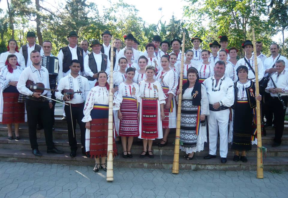 Clujul, promovat peste Prut de ansamblurile „Rapsodia Someșană” și „Mărișana”