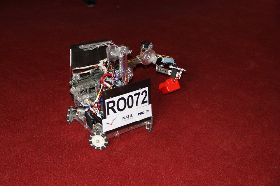 Robotul SMARTY, creație a elevilor Colegiului Tehnic “Alesandru Papiu Ilarian” Zalău