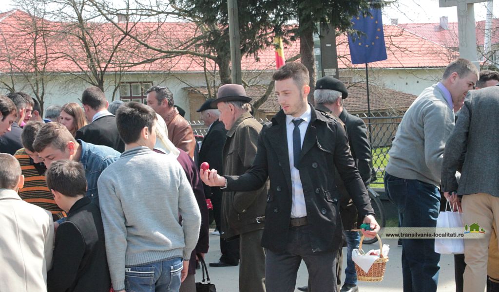 Cele mai tari ouă sunt alese, căutate şi numărate în Rus! (VIDEO)