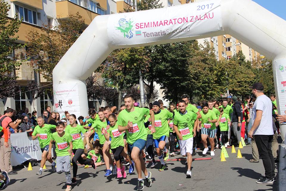 Atleți din nouă țări au luat startul la Semimaratonul Zalău 2017
