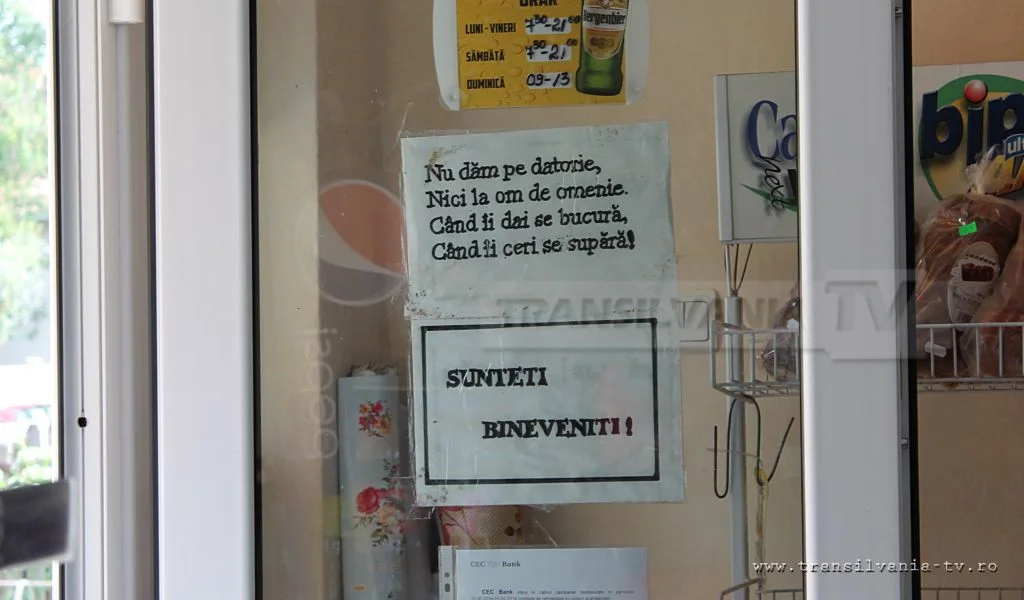 SCLIPITOR: A scăpat de datornici elegant, cu o singură strofă! (VIDEO)