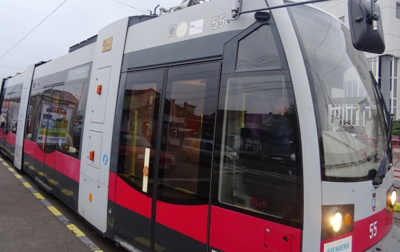 Tramvaiul ULF Siemens aniversează 10 ani în transportul public orădean