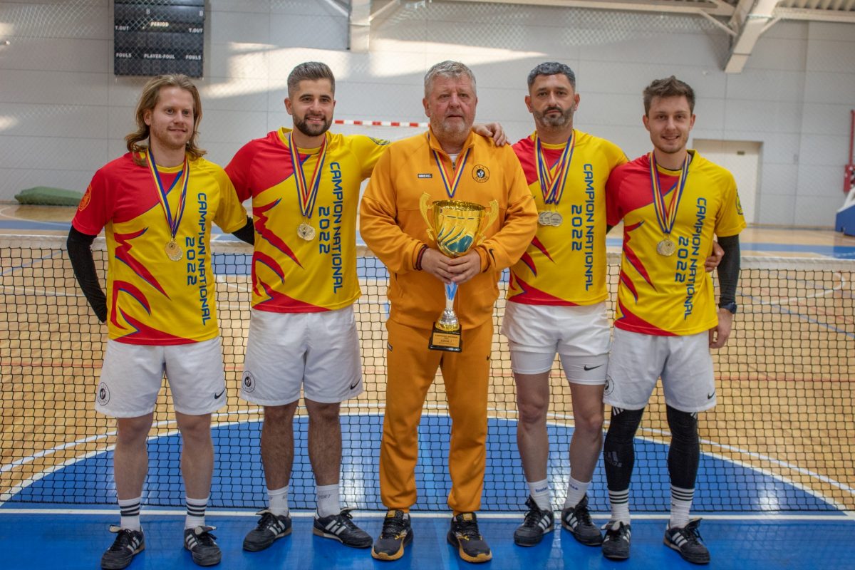 Salontani, campioni la fotbal-tenis şi convocaţi în lotul pentru Mondiale