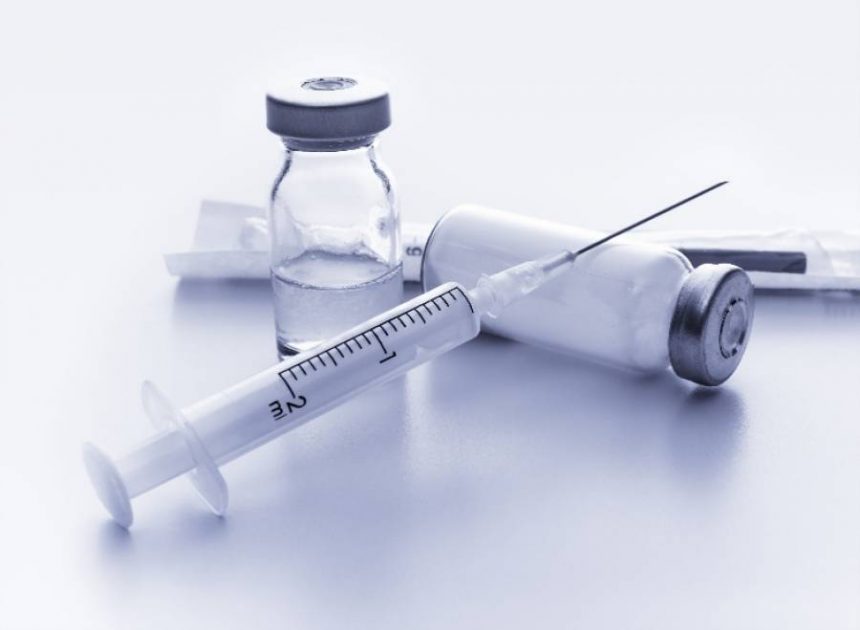 Alte 11.000 de doze de vaccin antigripal vor fi distribuite medicilor de familie din județul Alba