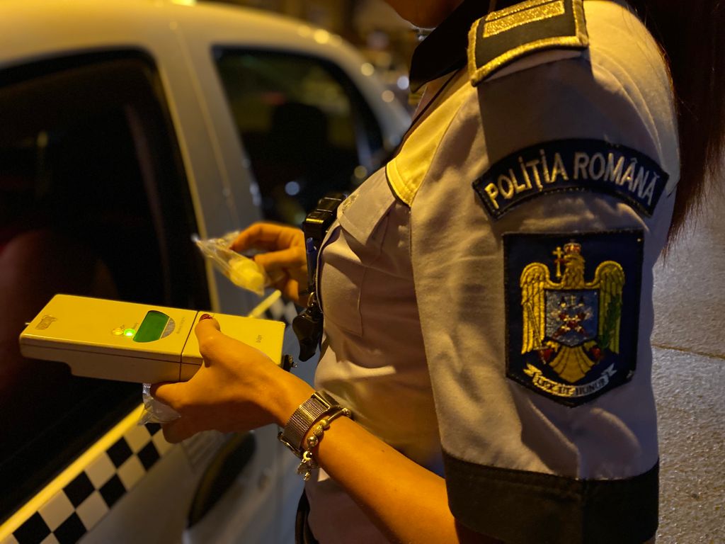 123 de soferi sanctionati de politistii din Alba, in cateva ore!