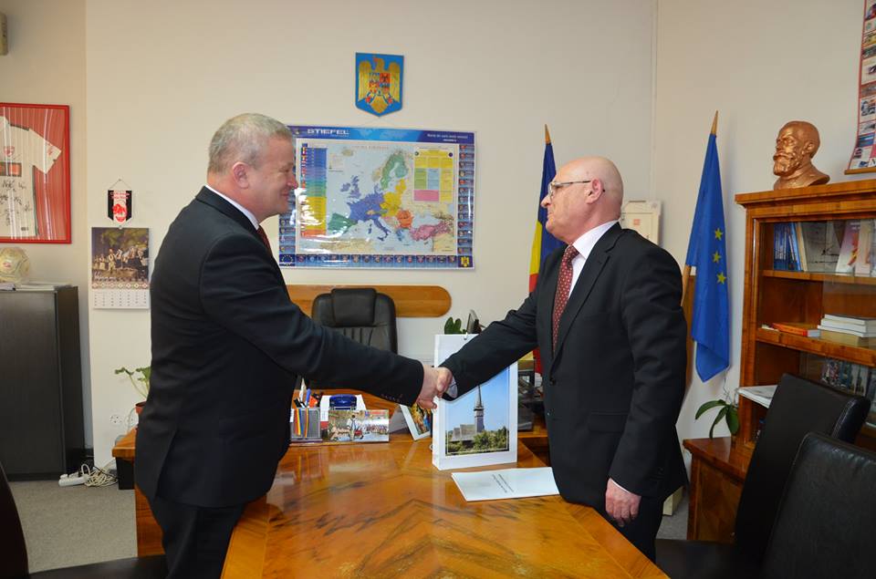 Subprefectul Gavriș Ardelean s-a întâlnit cu însărcinatul cu afaceri a.i. al Ucrainei în România, Yevghen Levytskyi