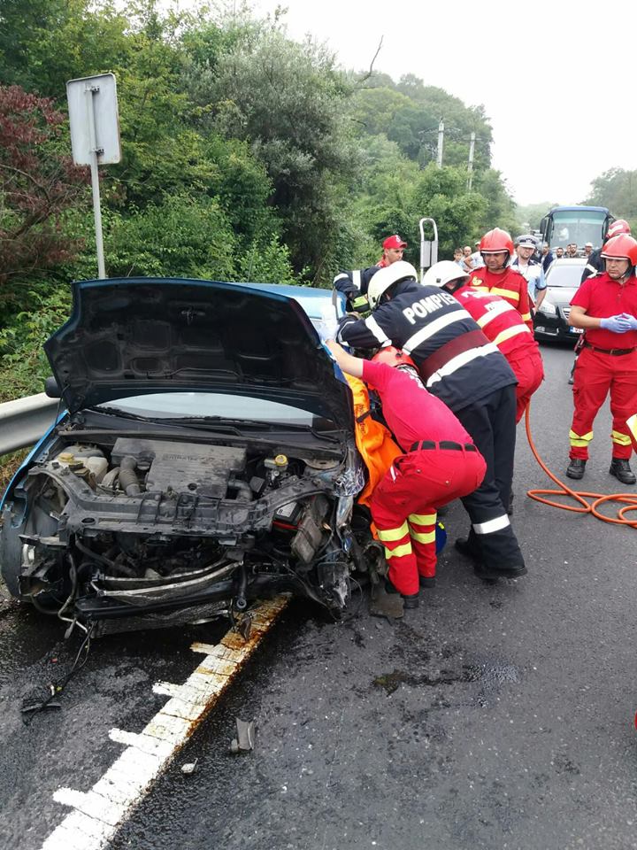 Acident pe DN 1, in zona localității Bradu
