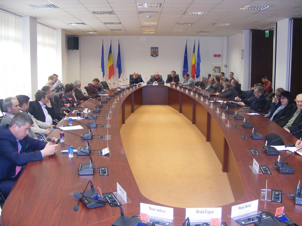 Preşedintele CJ Cluj Marius Mînzat, noul preşedinte ADI ECOMETROPOLITAN