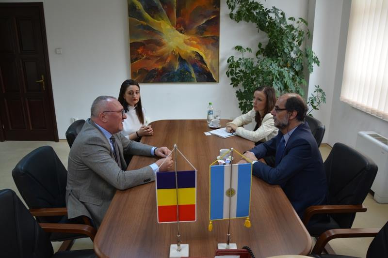 Ambasadorul Argentinei, în vizită la Consiliul Județean Cluj