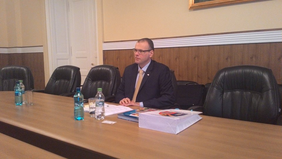 Ambasadorul Sloveniei, în vizită la CJ Hunedoara