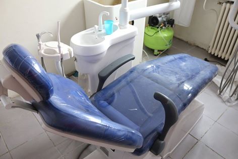 Hunedoara: Trei din cele patru cabinete stomatologice școlare din municipiu au fost dotate cu aparatura medicală nouă