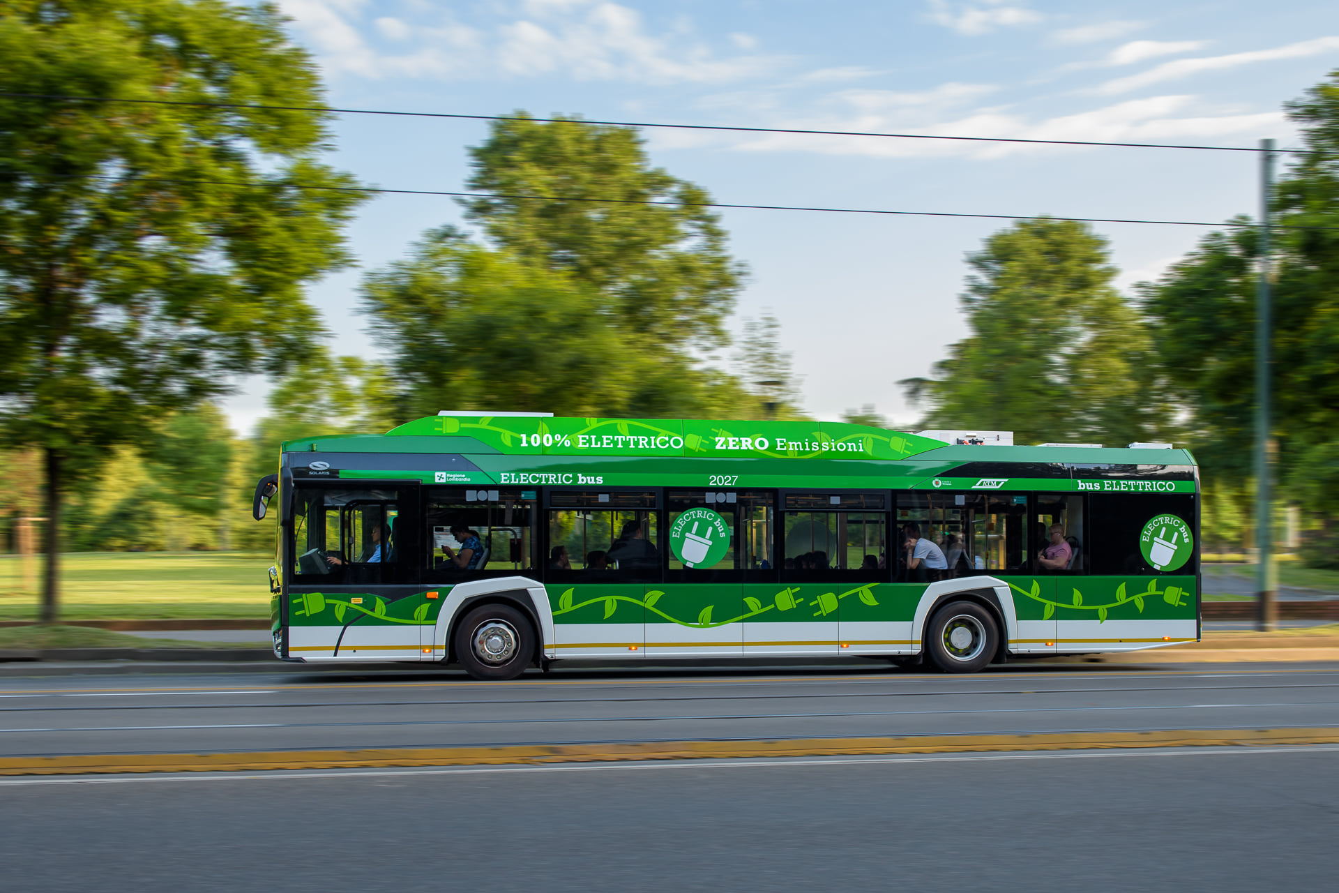 Primăria Sibiu a semnat contractul pentru cumpărarea a 9 autobuze electrice