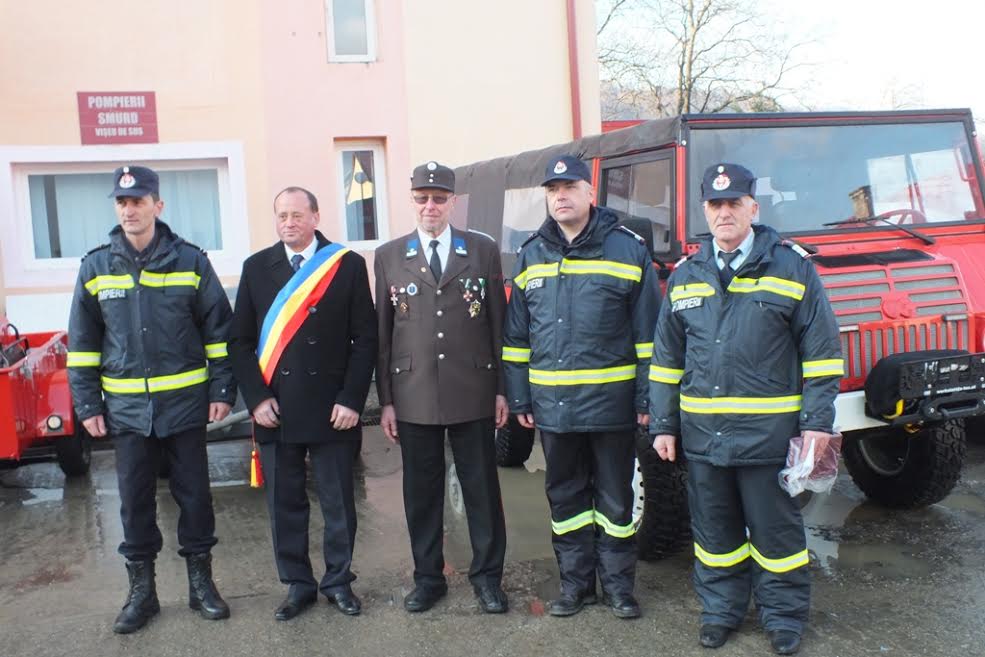 Autospecială nouă, pentru pompierii din Vișeu de Sus primită din Austria